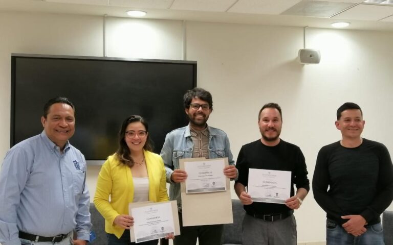 Sociedad requiere periodistas preparados, coinciden académicos de UDGVirtual