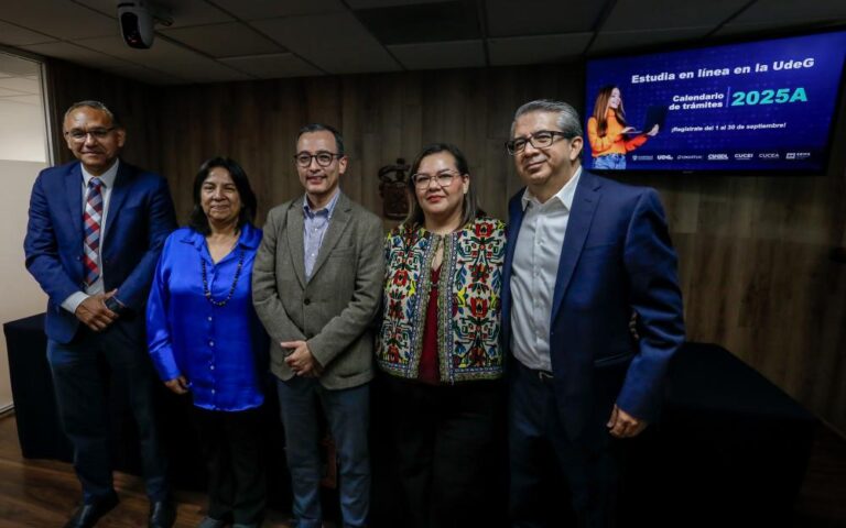 Últimos días de registro para estudiar en línea en UdeG